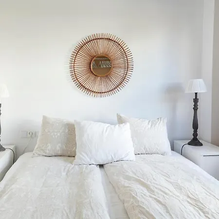 Bright 3 Bedroom Townhouse With Stunning Views Apartment *