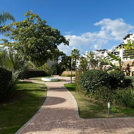 Apartment Bright 3 Bedroom Townhouse With Stunning Views Estepona