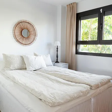 Bright 3 Bedroom Townhouse With Stunning Views Estepona